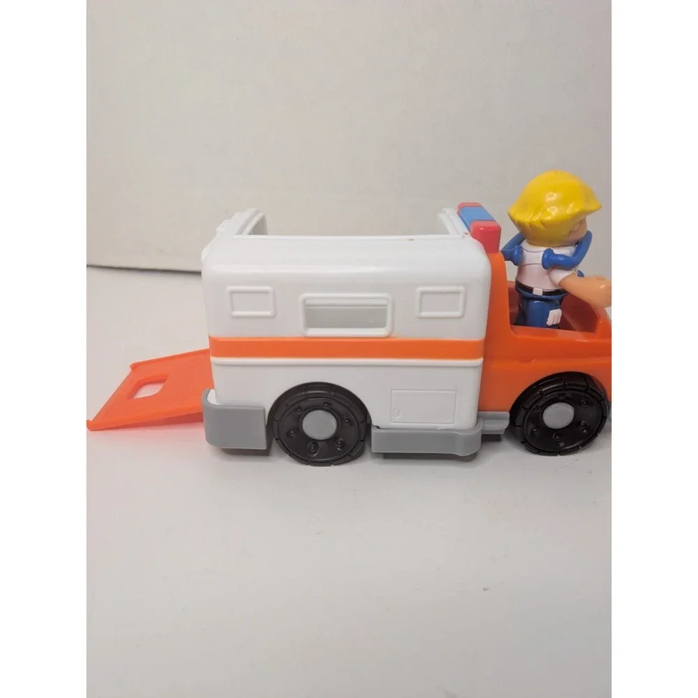 Fisher Price Little People Rescue Medic Ambulance EMT Doctor Stethoscope